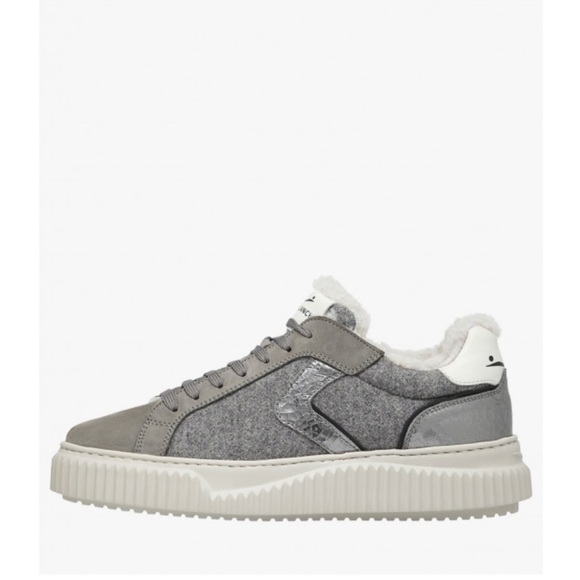 Voile Blanche Shoes - NWT VOILE BLANCHE LIPARI Charcoal Grey Fur Suede and Felt Sneakers